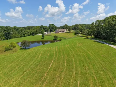 1301 Yellow Creek Road Dickson TN 37055