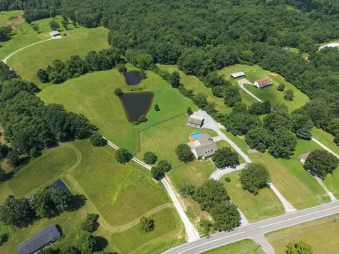 1301 Yellow Creek Road Dickson TN 37055