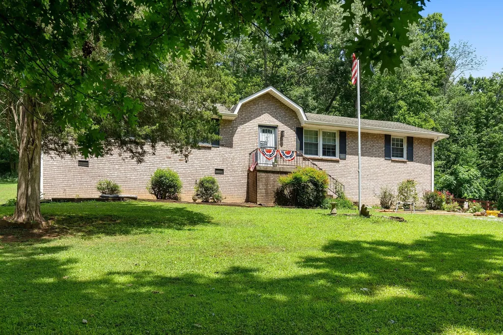 3509 Huntland Drive Whites Creek TN 37189