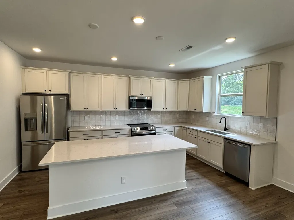 419 Old Spring Lane Gallatin TN 37066