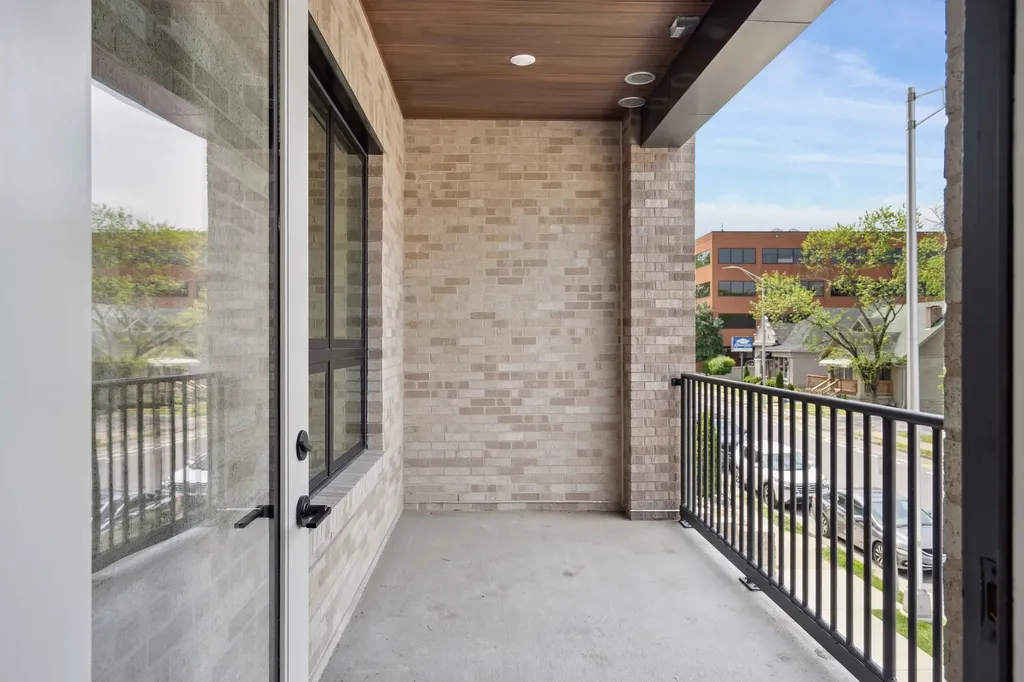 1014 16th Ave, S Nashville TN 37212