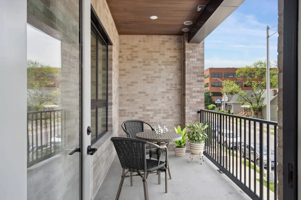 1014 16th Ave, S Nashville TN 37212