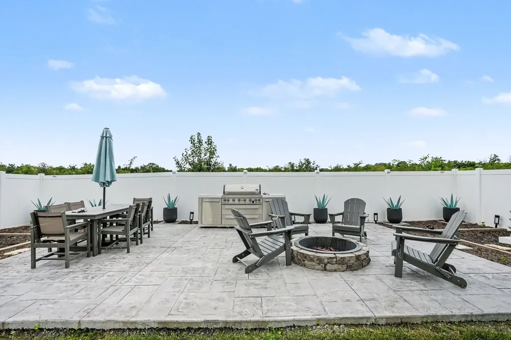 513 Forsberg Court Lebanon TN 37087