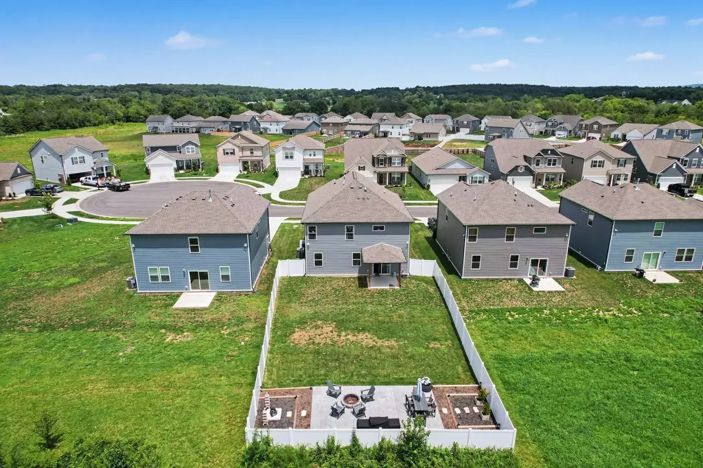 513 Forsberg Court Lebanon TN 37087