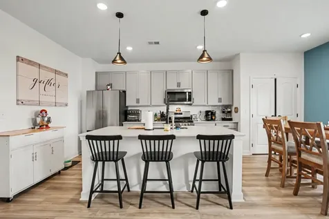 513 Forsberg Court Lebanon TN 37087
