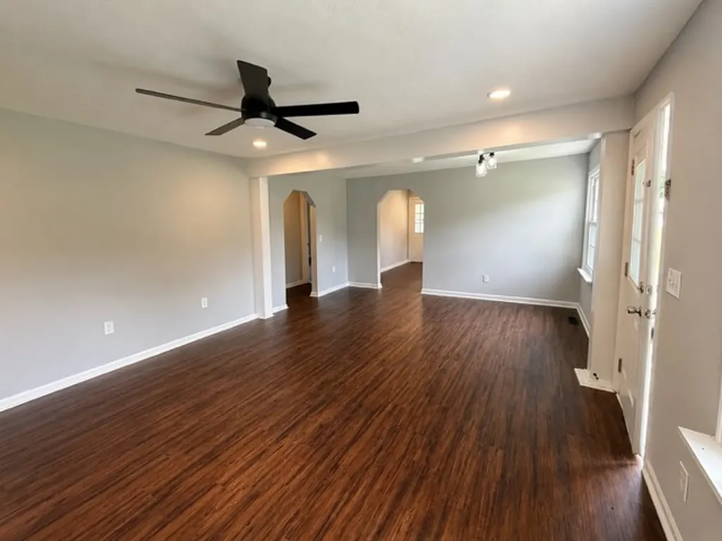 310 W End Avenue Mcminnville TN 37110