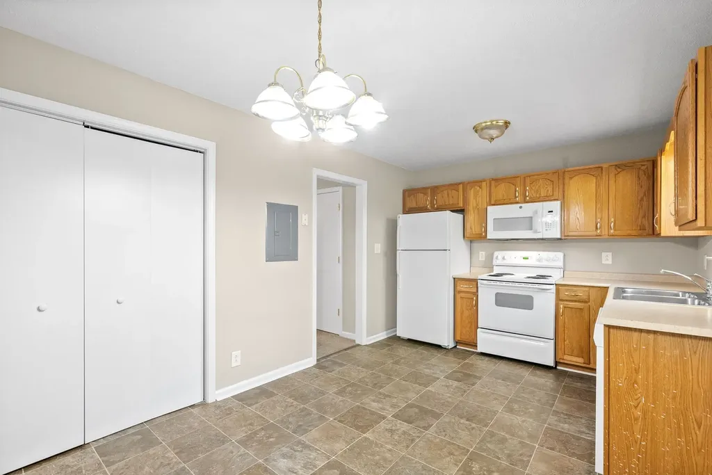 3838 Jockey Drive Clarksville TN 37040