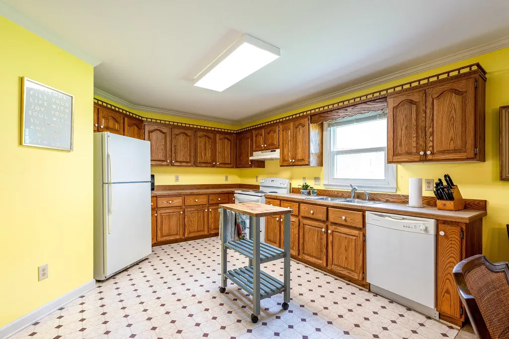 5026 Camelot Drive Columbia TN 38401
