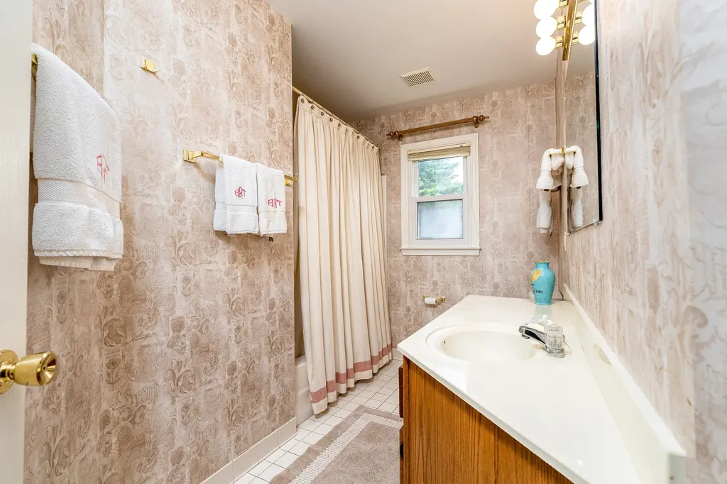 5026 Camelot Drive Columbia TN 38401