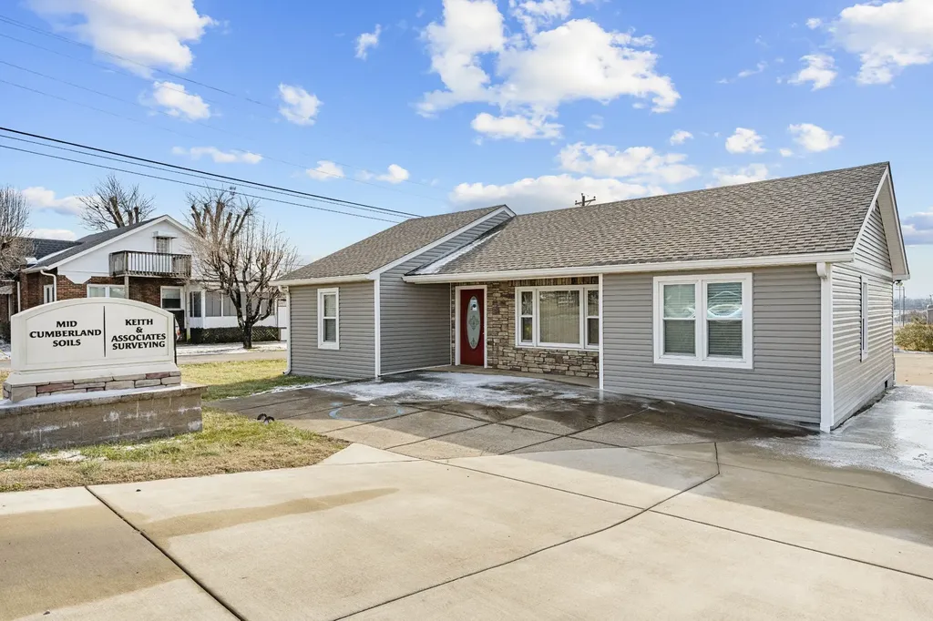 1012 Sparta Pike Lebanon TN 37087