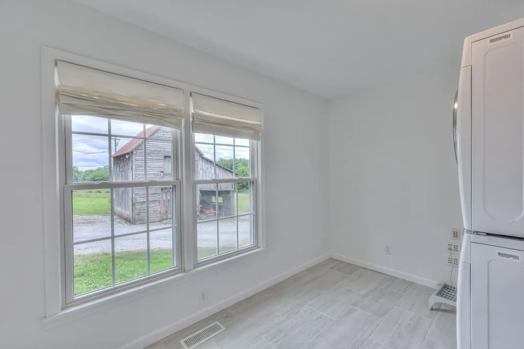 4861 Bethesda Road Thompsons Station TN 37179