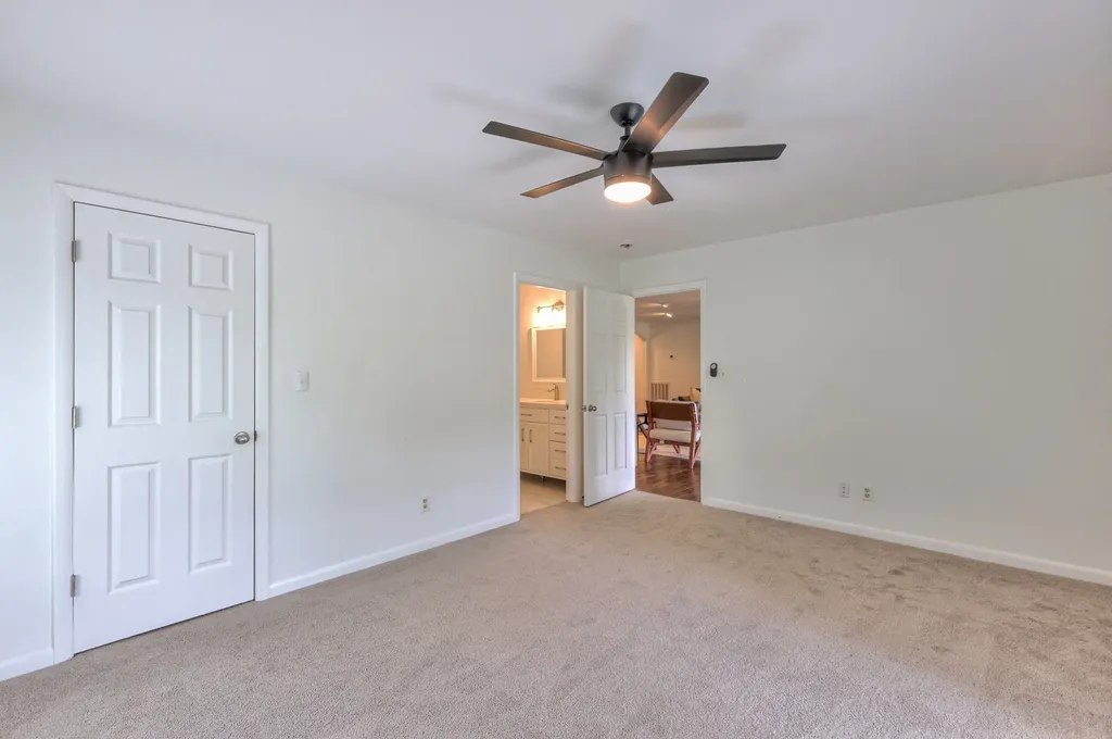 4861 Bethesda Road Thompsons Station TN 37179