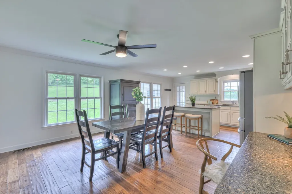 4861 Bethesda Road Thompsons Station TN 37179