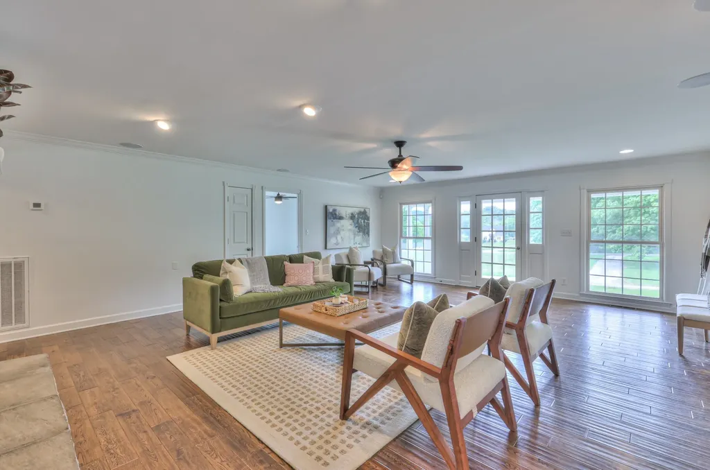 4861 Bethesda Road Thompsons Station TN 37179