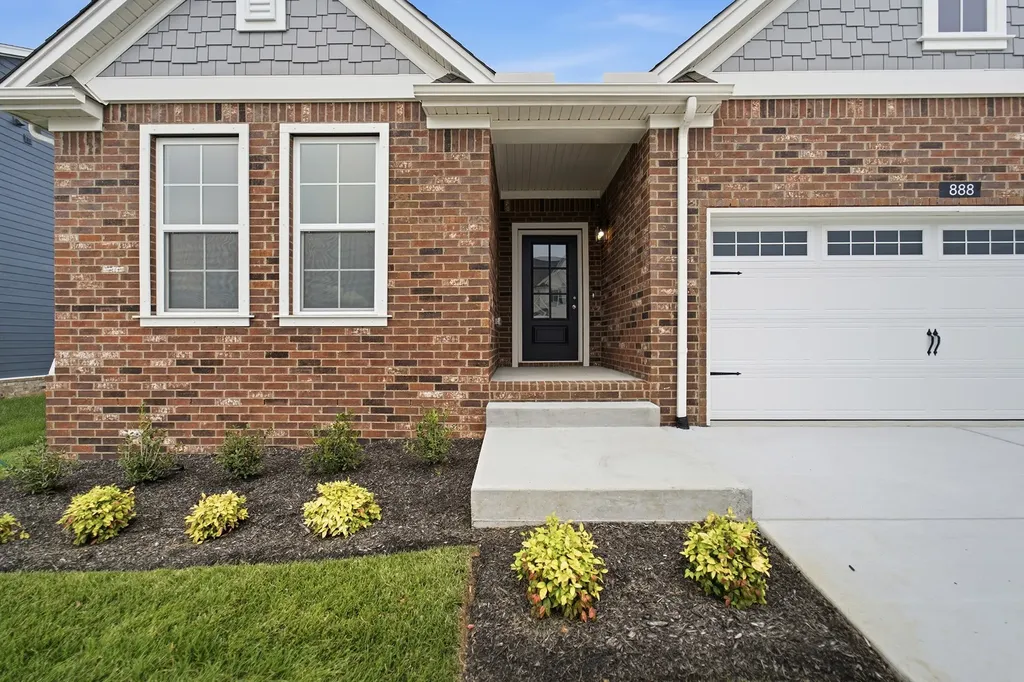 888 Joe Miller Drive Hendersonville TN 37075