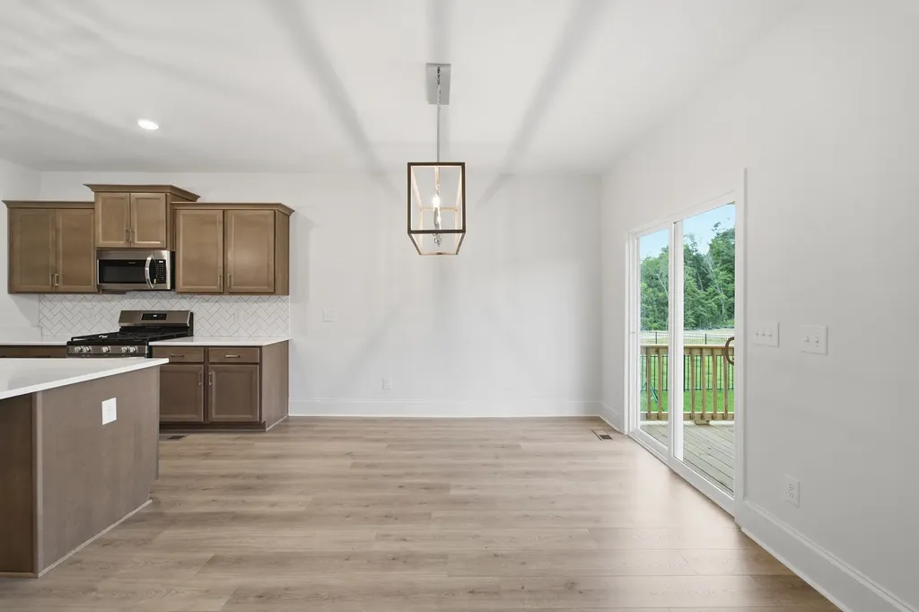888 Joe Miller Drive Hendersonville TN 37075