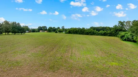 4237 Old Alto Highway Decherd TN 37324