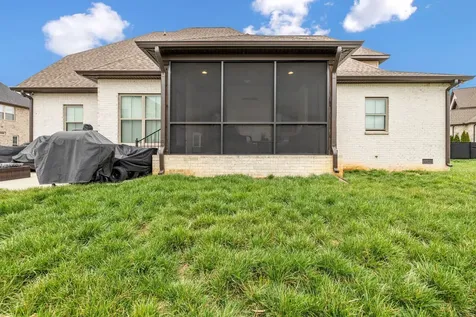 626 Reichert Court Murfreesboro TN 37130