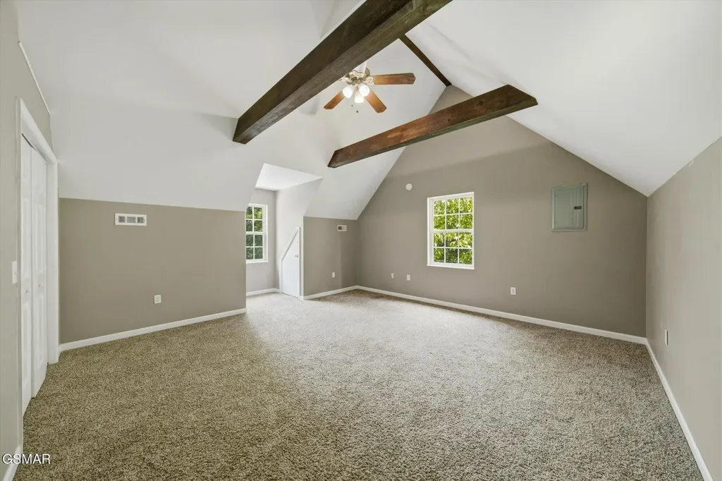 1134 Deer Trail Way Seymour TN 37865