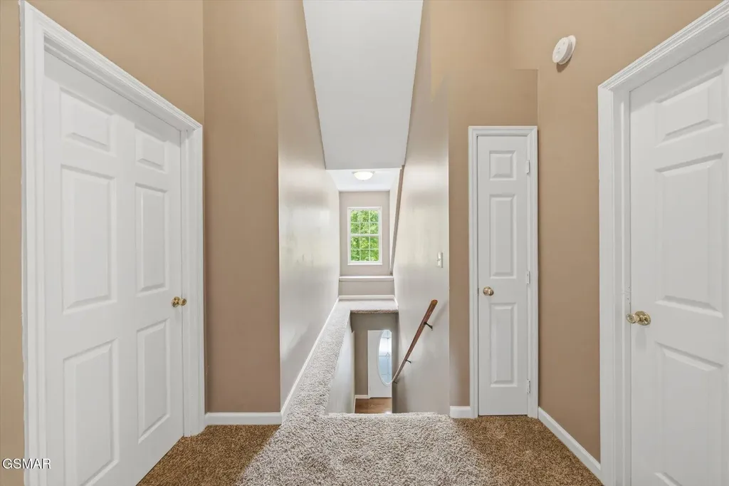 1134 Deer Trail Way Seymour TN 37865