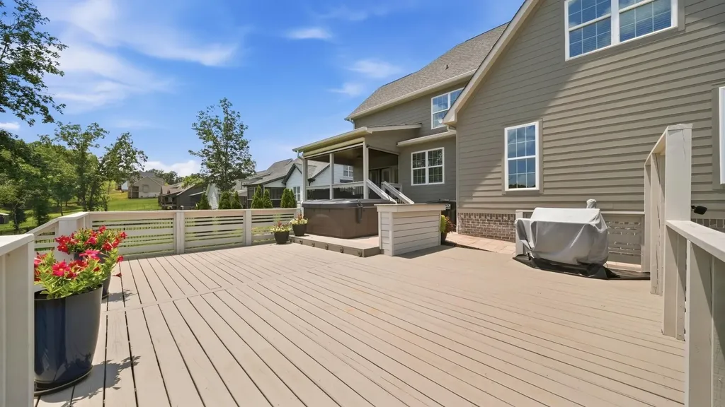5987 Cashmere Harrison TN 37341