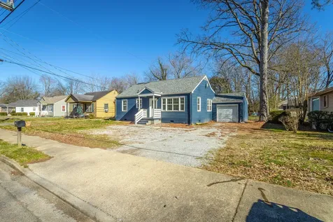 656 N Moore Road Chattanooga TN 37411