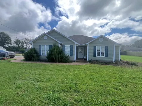 460 Kendyl Cove Henderson TN 38340