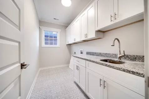 2509B Scovel Street Nashville TN 37208