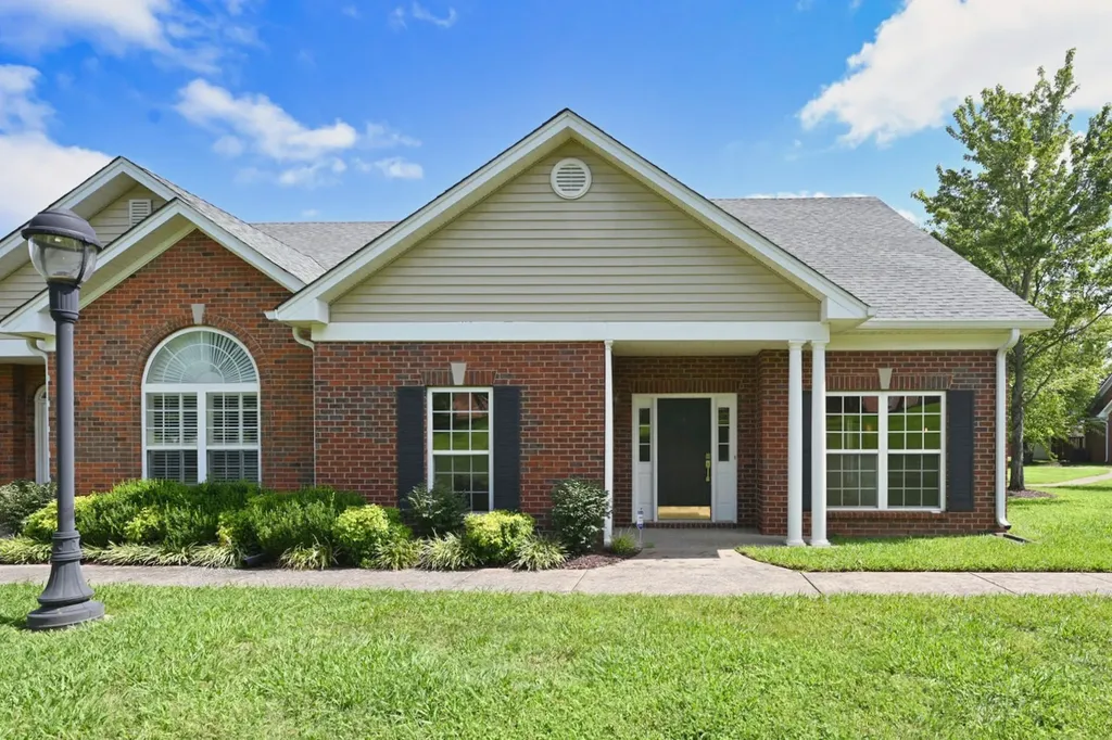 5 Hosier Court Lebanon TN 37087