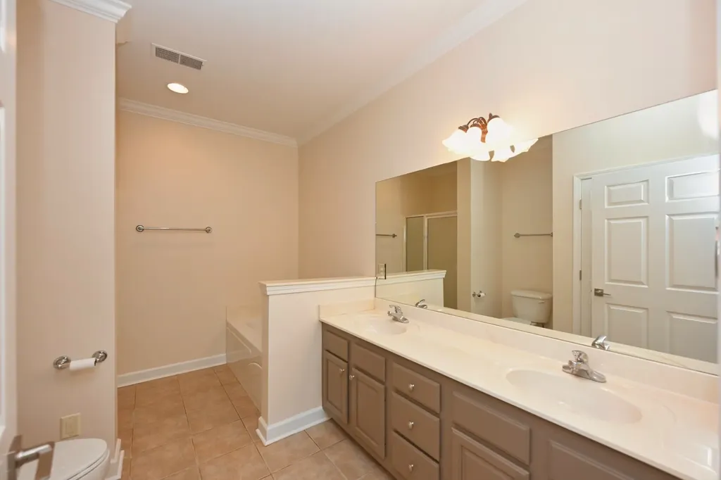 5 Hosier Court Lebanon TN 37087