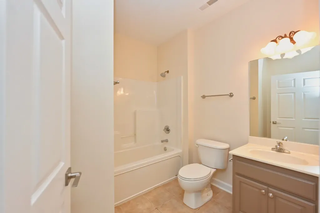 5 Hosier Court Lebanon TN 37087