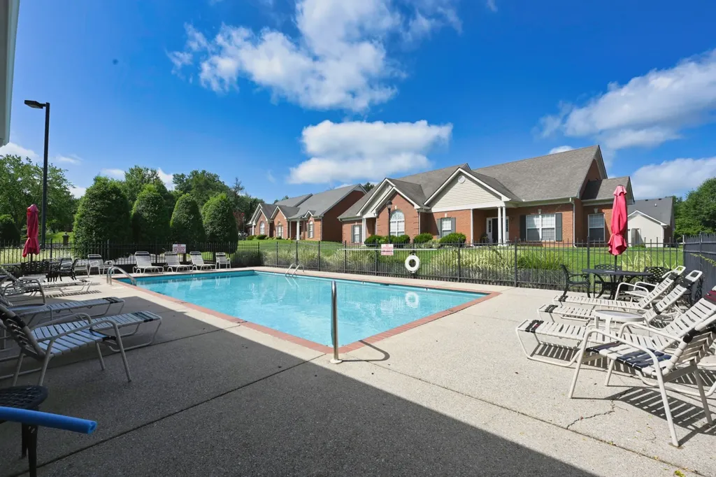 5 Hosier Court Lebanon TN 37087