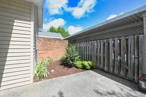 5 Hosier Court Lebanon TN 37087