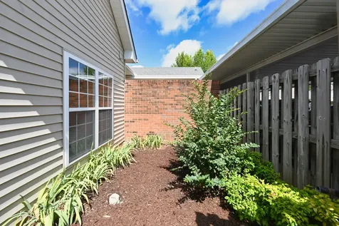 5 Hosier Court Lebanon TN 37087