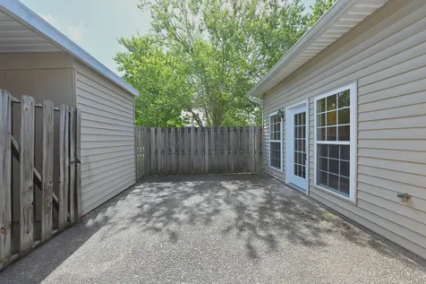 5 Hosier Court Lebanon TN 37087