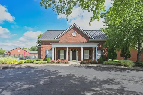 5 Hosier Court Lebanon TN 37087