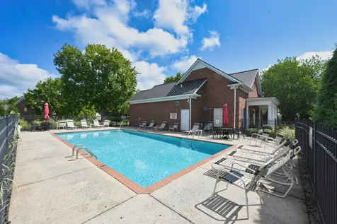 5 Hosier Court Lebanon TN 37087