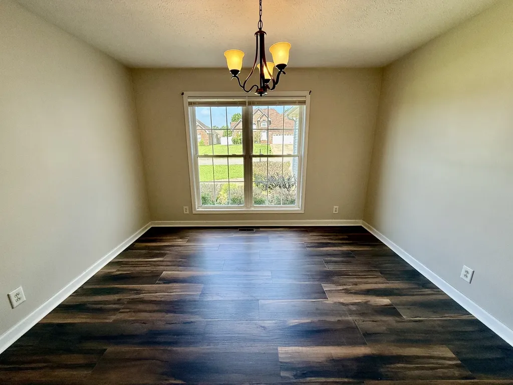 3275 Twelve Oaks Boulevard Clarksville TN 37042