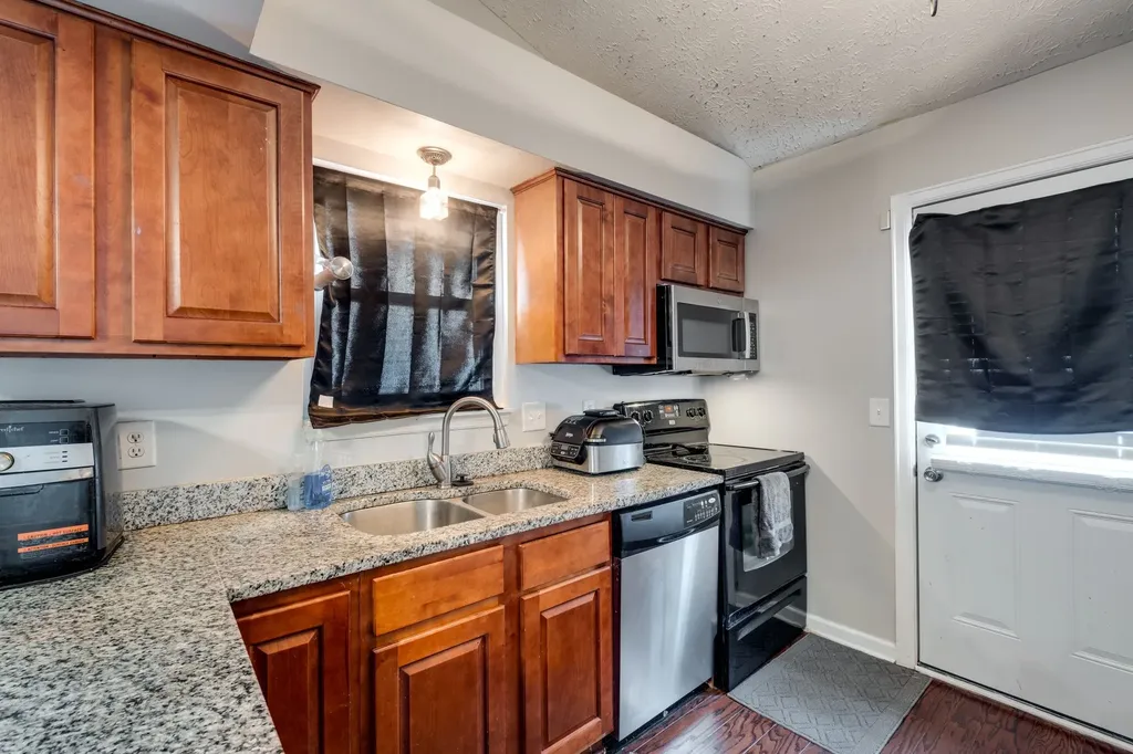 2309 Benay Road Nashville TN 37214