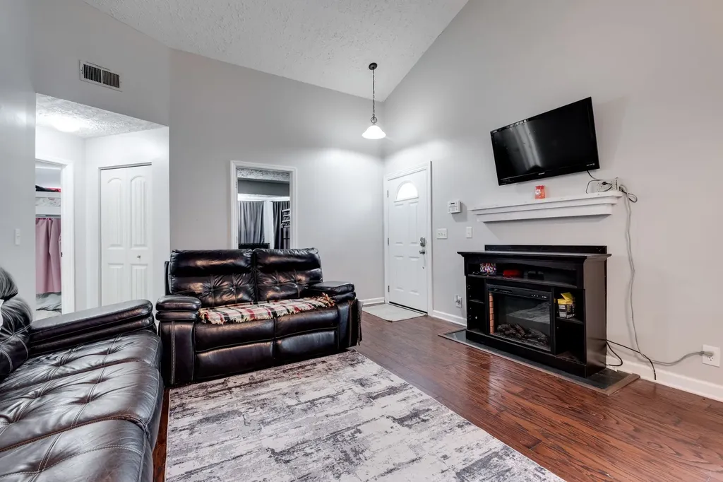 2309 Benay Road Nashville TN 37214