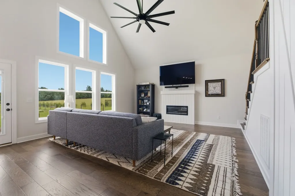2408 J D Todd Road Murfreesboro TN 37129