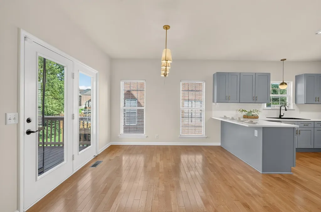 6733 Sugar Hill Drive Nashville TN 37211