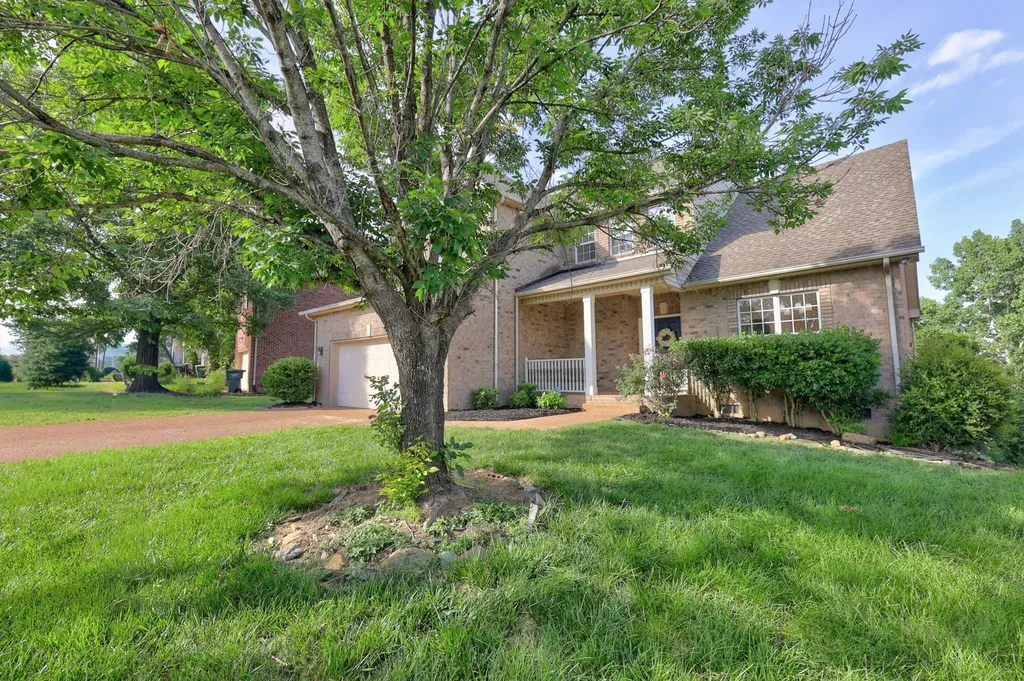 6733 Sugar Hill Drive Nashville TN 37211