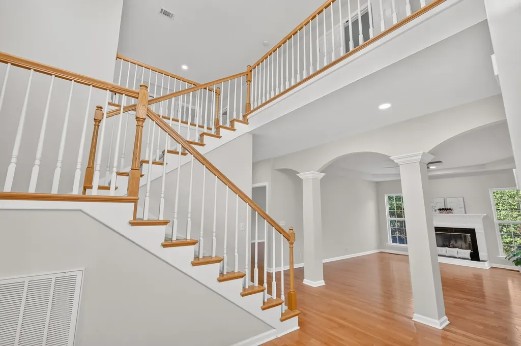 6733 Sugar Hill Drive Nashville TN 37211