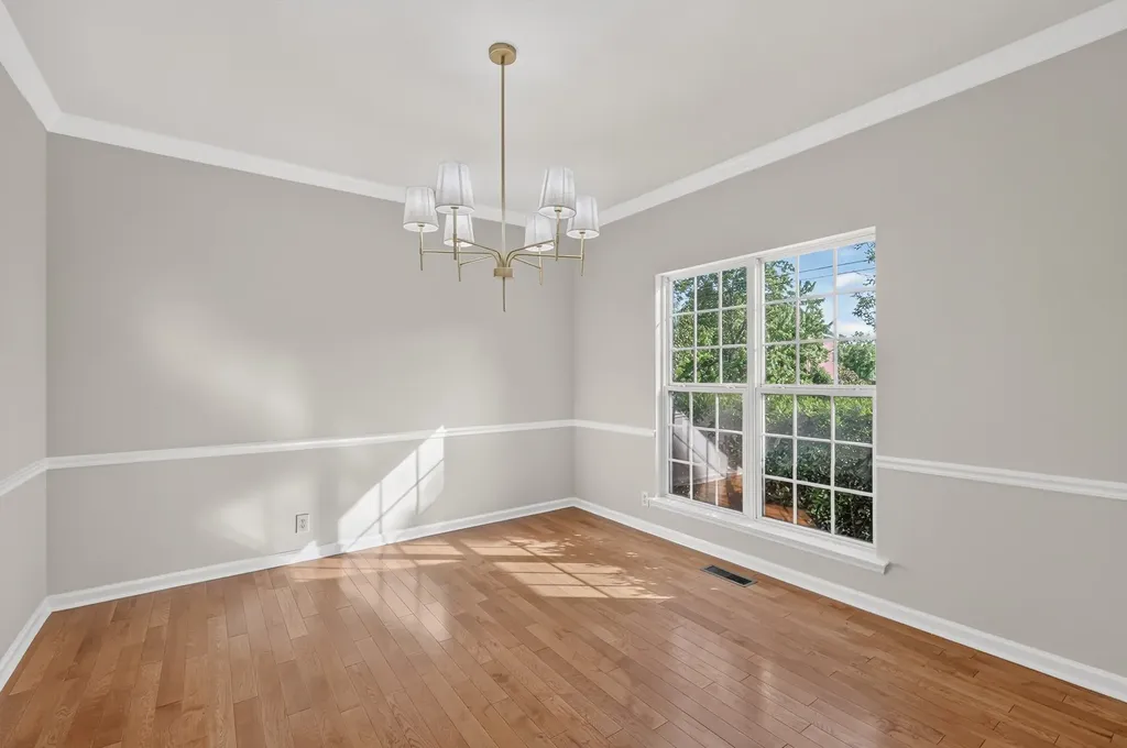 6733 Sugar Hill Drive Nashville TN 37211