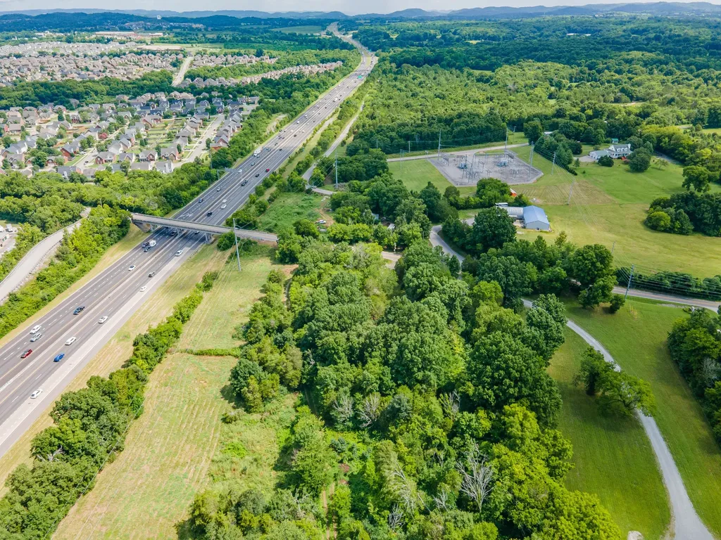 2981 Duplex Road Spring Hill TN 37174