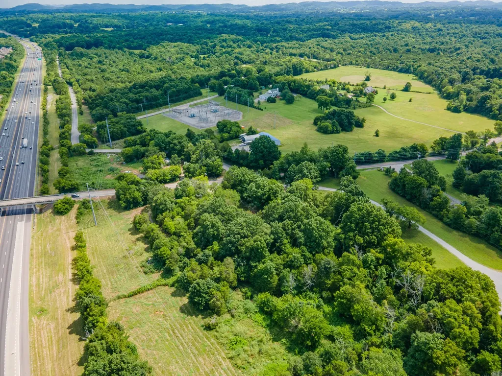 2981 Duplex Road Spring Hill TN 37174