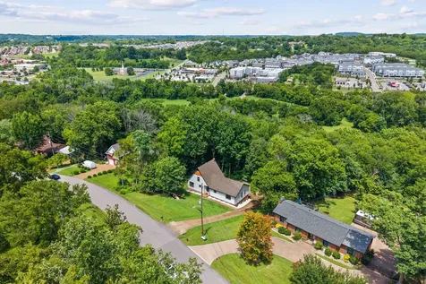 145 Forest Trail Brentwood TN 37027