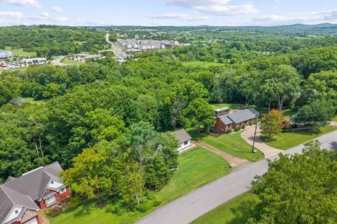 145 Forest Trail Brentwood TN 37027
