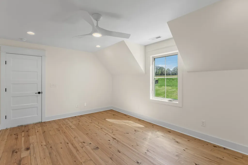 7454 Sugar Camp Hollow Road Fairview TN 37062